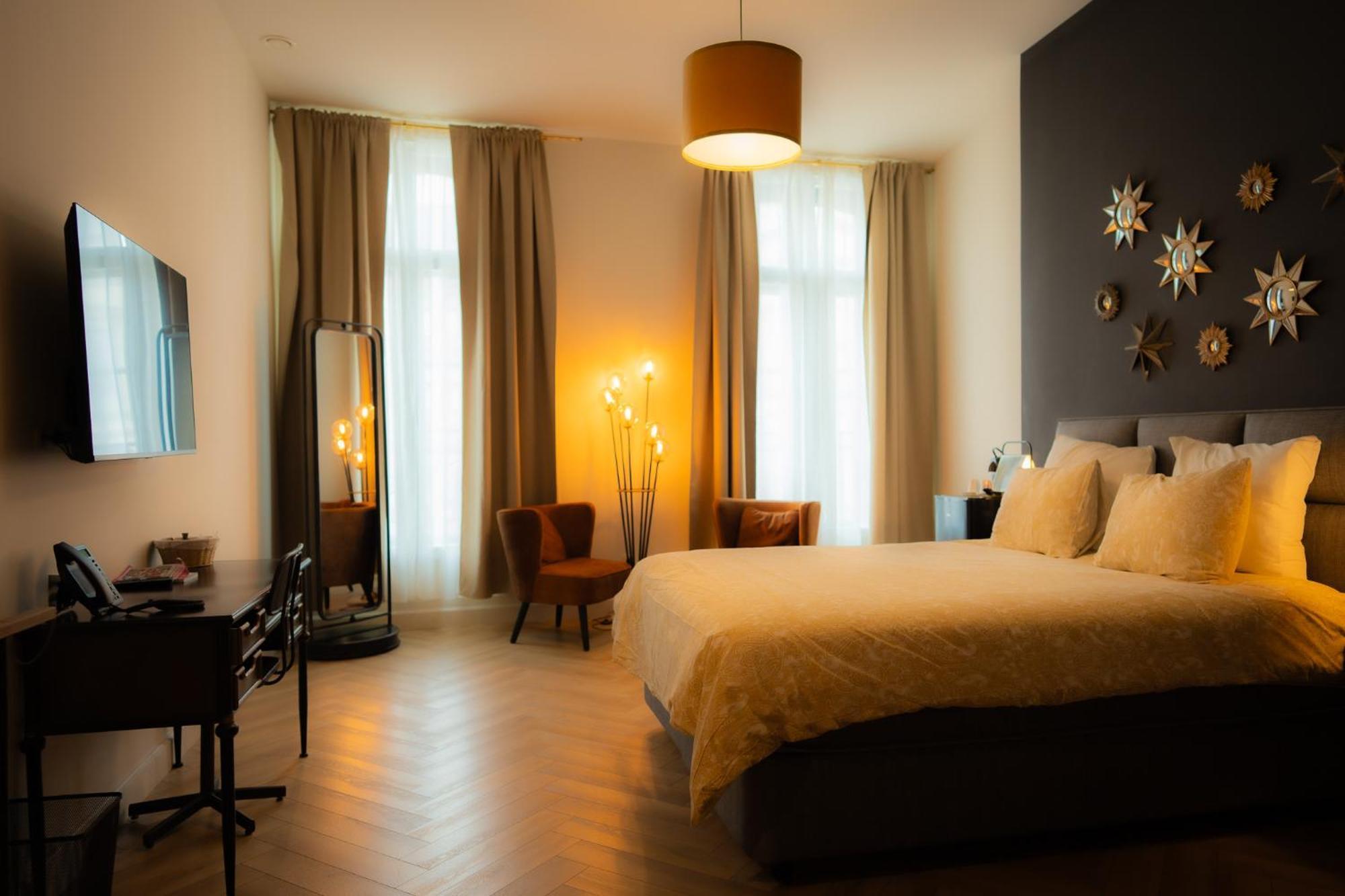 Hotel Grand Place Mons Eksteriør bilde