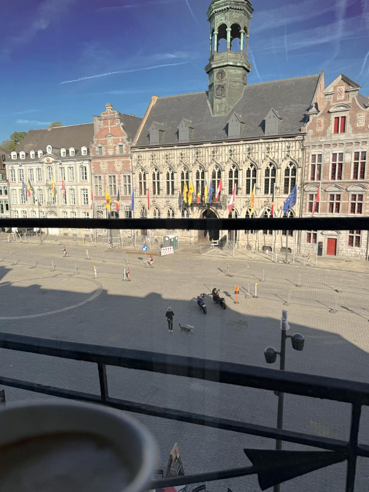Hotel Grand Place Mons Eksteriør bilde